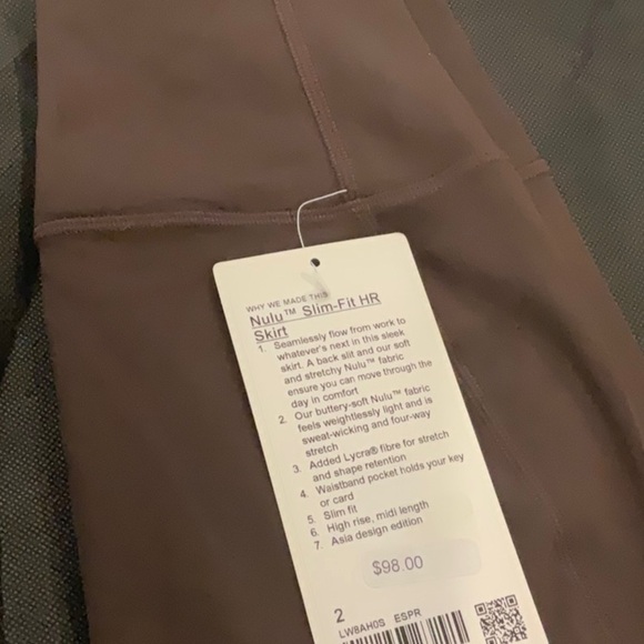 Lululemon Nulu Slim-Fit High-Rise Skirt - Picture 5 of 5